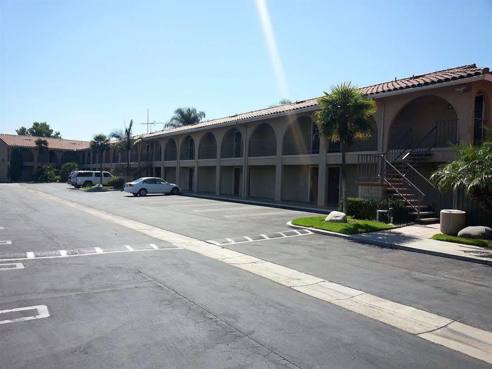 Motel 6 - Anaheim Hills, Ca Екстериор снимка