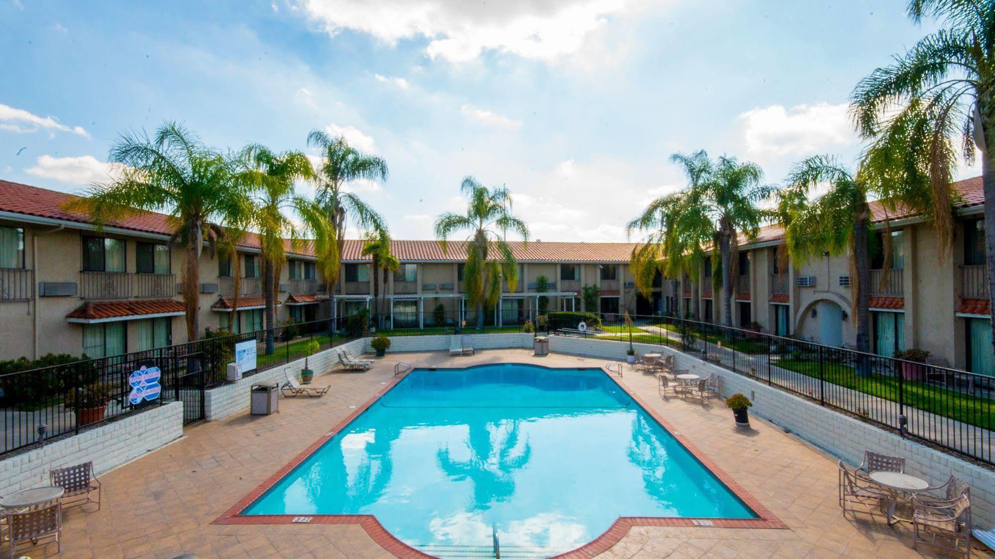 Motel 6 - Anaheim Hills, Ca Екстериор снимка