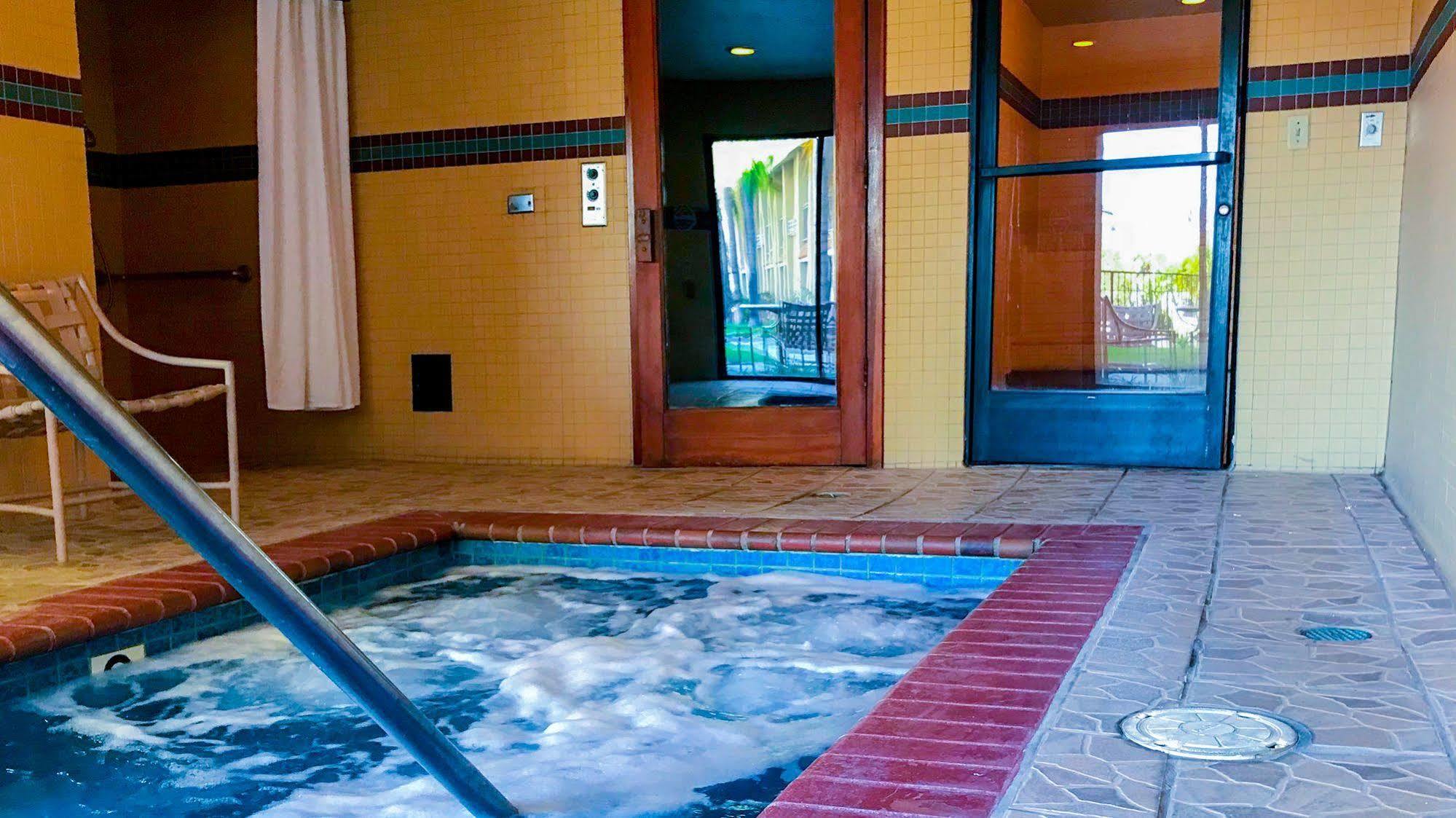 Motel 6 - Anaheim Hills, Ca Екстериор снимка