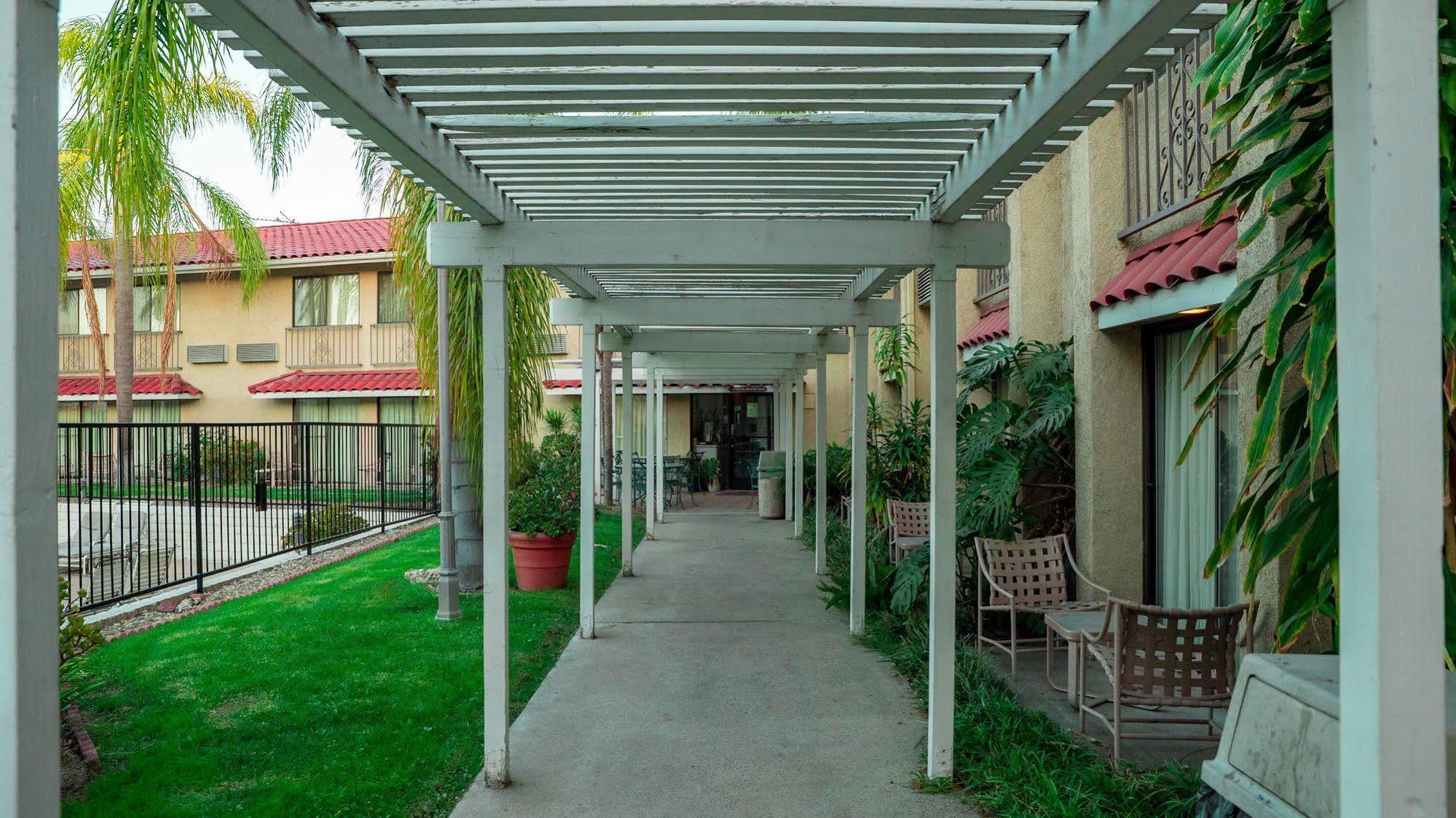 Motel 6 - Anaheim Hills, Ca Екстериор снимка